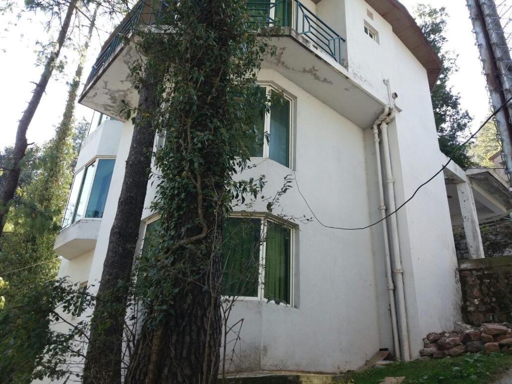 Pindi Point Guest House Ghora Gali Екстериор снимка